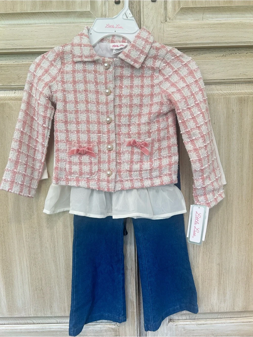 Pink & White Tweed jacket and jeans Set with White Ruffle Top - Picture 2 of 6